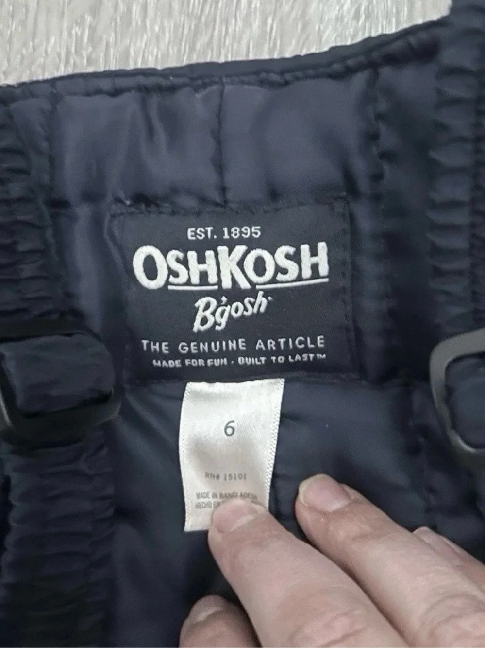 OshKosh Bgosh warm black